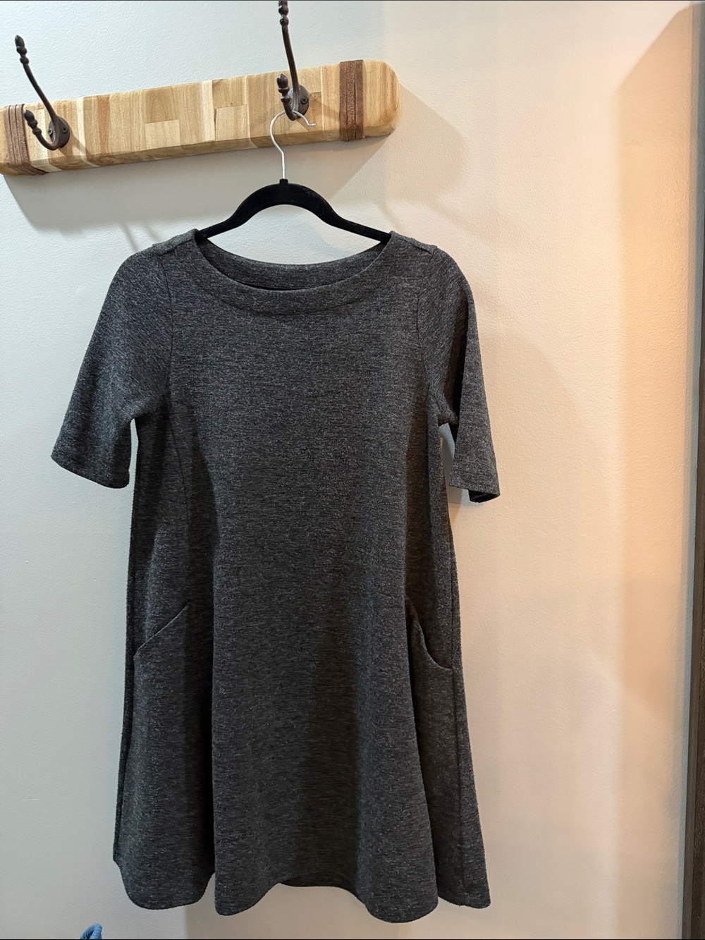 Adrienne Vittadini Charcoal Gray Short Sleeve Midi Swing Dress